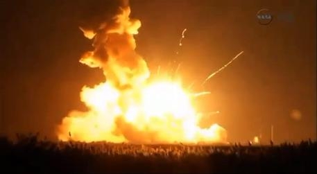 Esplosione in Virginia del razzo della Nasa