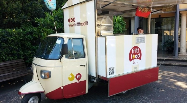 Il gusto del cibo di strada: Napoli Strit  Food Festival