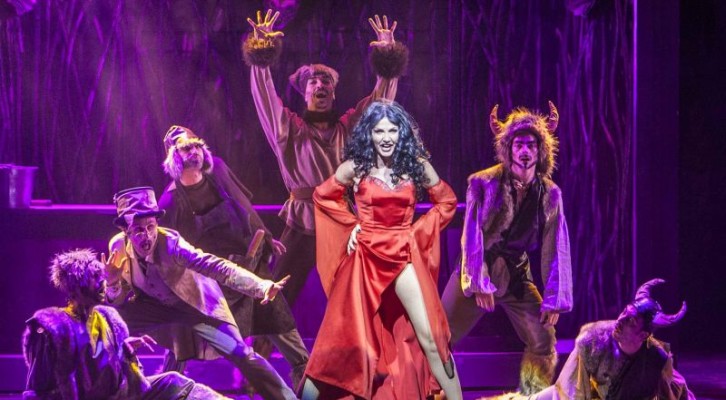 La fiaba di Rapunzel prende vita sul palcoscenico del Teatro Augusteo