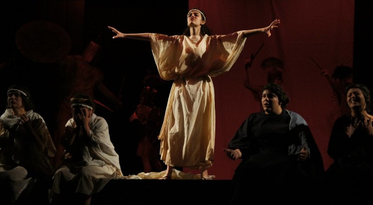 “Lisistrata – Colei che scioglie gli eserciti” in scena a Napoli