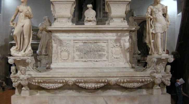 “San Giacomo degli Spagnoli a Napoli: eredità di un lungo cammino”