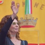 Sophia Loren, cittadina onoraria di Napoli (13627008 581533342028412 407207335718352756 n 150x150)
