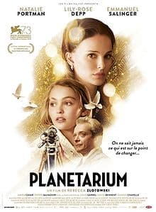 Natalie Portman e Lily-Rose Depp, insieme sul grande schermo in Planetarium di Rebecca Zlotowski (Planetarium 2016)