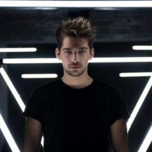Michele Sergianni pubblica il nuovo singolo “Giramor”