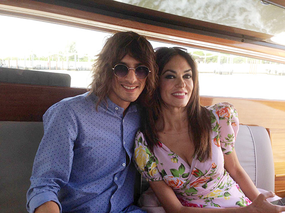Ferdinando Riontino e Maria Grazia Cucinotta, insieme per il videoclip “Barcollo”