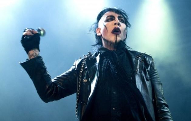 Marilyn Manson, incidente sul palco durante un concerto a New York