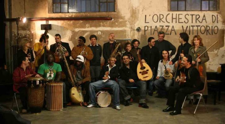 L’Orchestra di Piazza Vittorio apre la nuova edizione del Premio Bianca D’Aponte