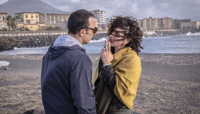 Recensione del film “Il buco in testa”, il nuovo film di Antonio Capuano