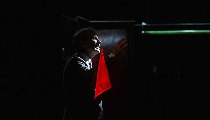 Recensione dello spettacolo “The Red Lion” in scena al Teatro Bellini