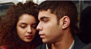 Una storia d’amore e di desiderio di Leyla Bouzid, nelle sale cinematografiche dal 25 marzo (Una storia damore e di desiderio01 300x163)