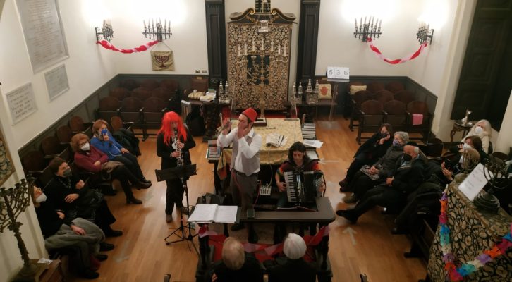 Una bellissima festa nella sinagoga della Comunità di Cappella Vecchia
