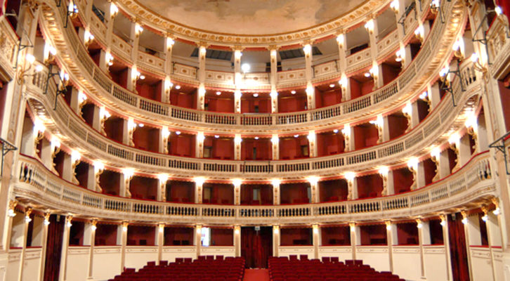 Il Teatro italiano esprimere il suo dissenso verso la violenza della guerra