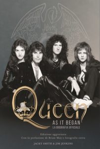 In libreria “Queen - As It Began. La biografia ufficiale” con la prefazione di Brian May (copertina queen 202x300)