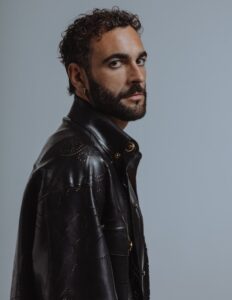 Due vite di Marco Mengoni si posiziona come primo singolo nella classifica FIMI (mengoni2 232x300)