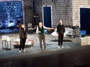 Al Teatro Bellini di Napoli in scena Claudio Bisio con “La mia vita raccontata male” (Claudio Bisio2 300x225)