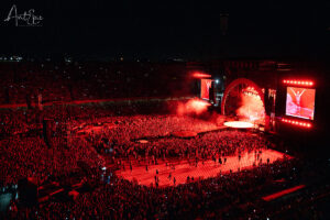 Marco Mengoni, un'esplosione di energia per il live allo Stadio Arechi di Salerno (mengoni12 300x200)