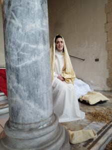 "Voci e suoni del Natale": grande successo nel chiostro di santa Chiara di Napoli  per lo spettacolo itinerante (Francesca morgante 225x300)